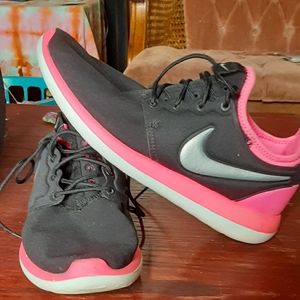 Womens nike